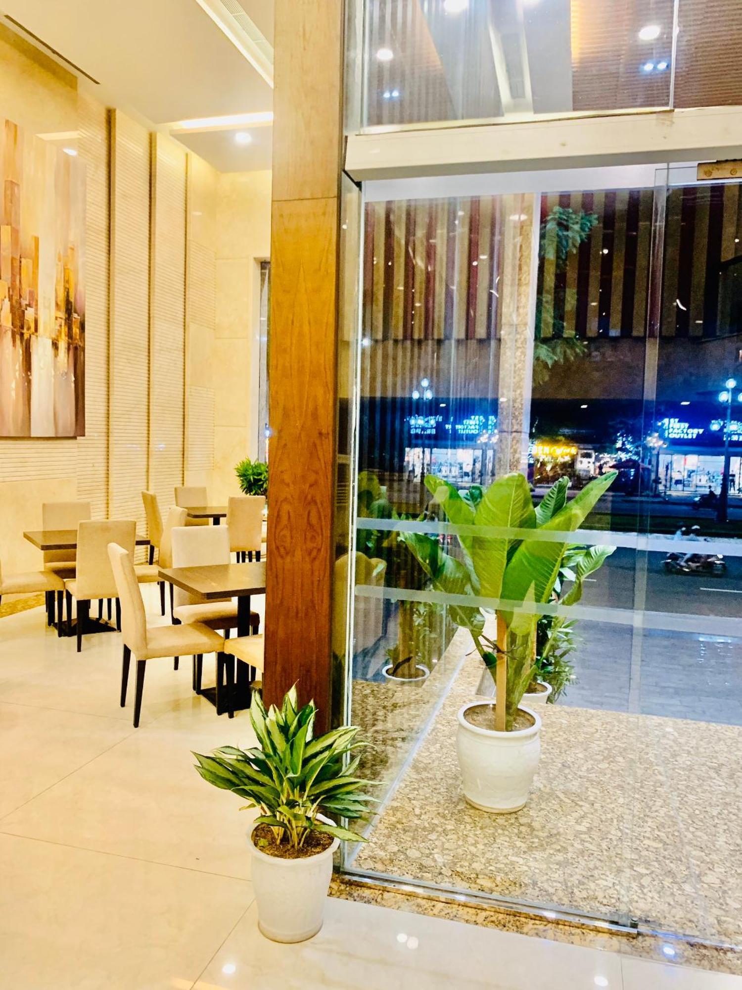 Nature Hotel & Spa Дананг Екстер'єр фото